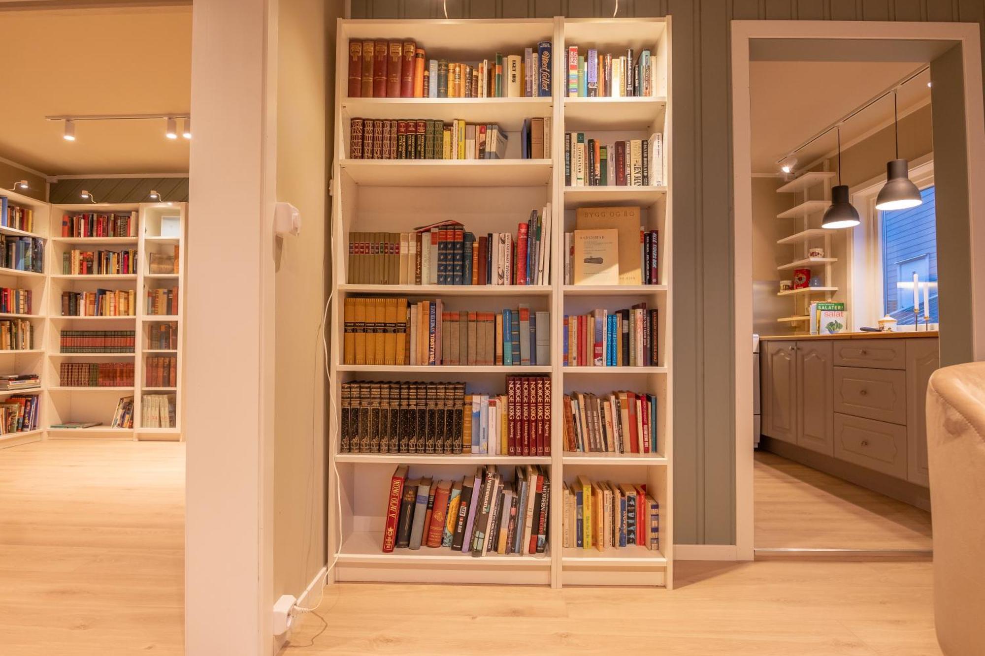 Cozy And Spacious Apartment In City Centre 트롬쇠 외부 사진
